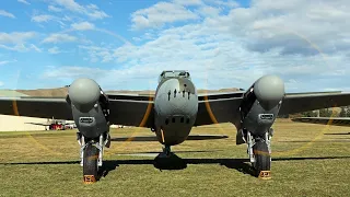 de Havilland Mosquito Startup, Omaka Aviation. 4K