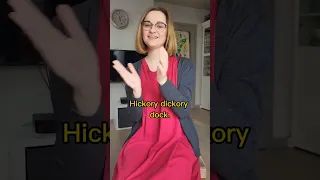 Rytmiczanka po angielsku 🇬🇧 | z pokazywaniem | Hickory Dickory | Mama Rytmiczka