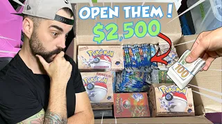 WE PULLED THE BEST CARD!!! - Opening Vintage Pokemon Packs.