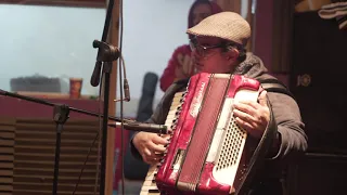 #Shorts Ensayo de músicos de RODRIGO con Juampa Zavaley tocando MUCHACHO DE BARRIO (junio 2019) [3]