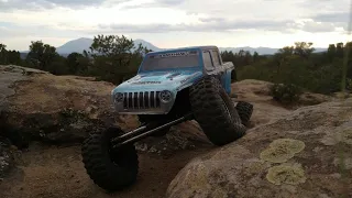 Axial Capra Jeep Gladiator Battling the rocks on some tough lines!!