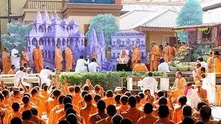 Guruhari Darshan 5 May 2014, Sarangpur, India