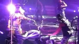 Hit Me Baby One More Time/S&M live at Honda Center