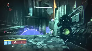 Destiny Crota jumps down