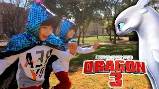 DANI and EVAN fly with MAGIC COATS !! 🐉HOW TO TRAIN YOUR DRAGON 3 TOYS 🐲BABY DRAGONS