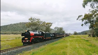 R766 4903 Picnic Train North West tour at Burilda NSW on a trip to Gunnedah 29-9-2022