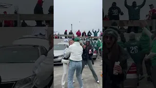 Philly fans are wild !!!!!! Eagles Vs 49ers Fans Fight NFC Championship 2023😱 😱 😱😱😱😱😱😱😱😱😱