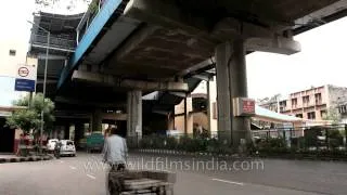 Timelapse videos outside Jhandewalan metro station