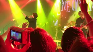 ONE OK ROCK - Taking Off - live in Prague, Czech republic @ Lucerna music bar 02.12.2017