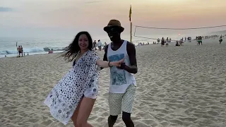 Prince Royce and Maria Becerra - Te Espero Bachata Beach Version aka Mexico