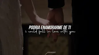 Selena - I Could Fall In Love (Español / English Lyrics)