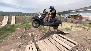 HONDA HELIX SCOOTER JUMP