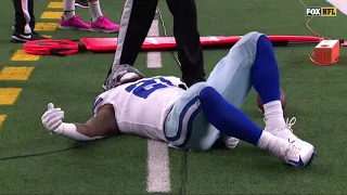 Ezekiel Elliott gets banged up in a bizarre way