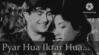 Pyar Hua Ikrar Hua || Bollywood's sizzling jodi of Raj Kapoor and Nargis .