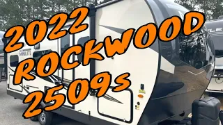 New 2022 FOREST RIVER ROCKWOOD MINI LITE 2509S Travel Trailer Murphy Bed Bunk Beds Dodd RV Solar