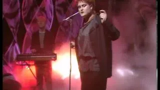 Yazoo - Don't Go (Live at Top of the Pops in 1982)