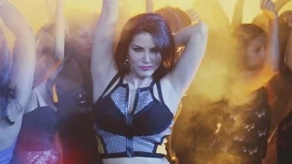 Sunny Leone shoots A Dance Number For Leela | Looks Desi