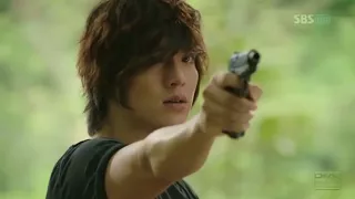 Desi Desi Na bolya Kar   Korean mix Haryanvi song   City Hunter   Lee Min Ho RxQJlZaTAbQ