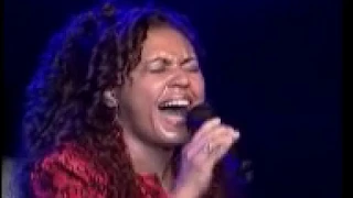 Rose Nascimento - Deus Está Contigo | Gospel Hits