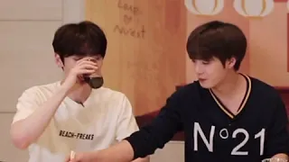 NUEST Minhyun Jonghyeon Feeding Each Other. 2HYUN moments compilation.