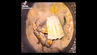 poor crab eating corn 🌽 while being boiled
