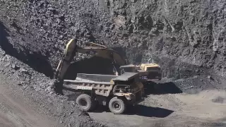 Loading Coal at the Bottom