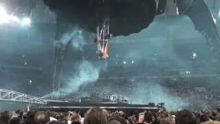 U2 360° Tour, Gelsenkirchen Veltins-Arena (03.08.2009): Intro