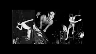 Bauhaus-Stigmata Martyr (Live 9-5-1981)