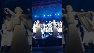Chechen folk dance(1)