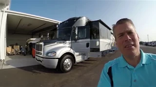 2018 Dynamax Dynaquest XL 37RB Motor Home with 20,000 Pound Tow Rating!