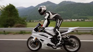 Yamaha R6 - Kawasaki z800