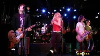 Juliette and The Licks - Money In My Pocket - Live on Fearless Music