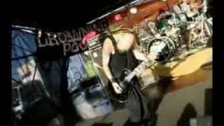 Drowning Pool-Sermon live in Australia for [V]Music Bus.flv