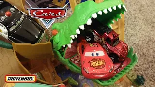 Matchbox Mission Croc Escape Playset with Disney Pixar Cars Lightning McQueen and Friends