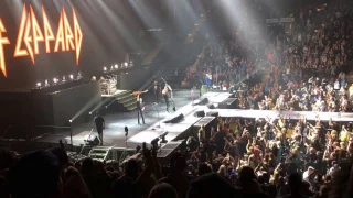 Def Leppard w/ Poison & Tesla LIVE in Baltimore, 4/14/17