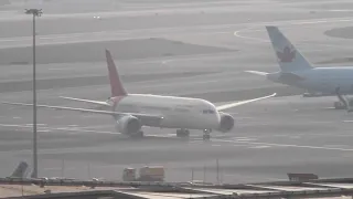 Sun set plane spotting at Hong Kong Airport