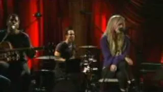 Avril Lavigne - Hot (Live)