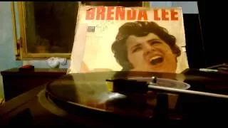 Brenda Lee - Saltemos El Palo De La Escoba