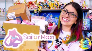 Sailor Moon Store Haul! Review: Miracle Shiny Series & Taste Testing Chocolates!