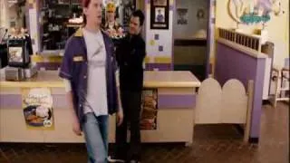 Clerks 2 Muži za pultem: Star wars vs. Pán prstenů