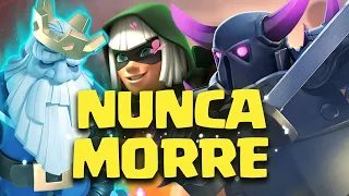 ESSE DECK DE PEKKA É IMORTAL ! RECOMENDO 100% UPAR ELE NO CLASH ROYALE