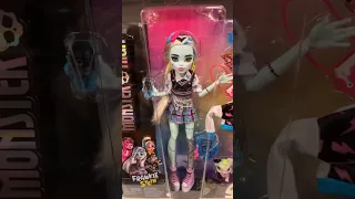 I found monster high gen 3 dolls and playset! Doll hunt #shorts #dolls #monsterhigh #monsterhigh2022