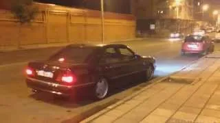 Небольшой отжиг на очкарике E55 AMG