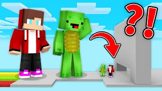 JJ and Mikey From TINY to GIANT Battle in Minecraft - Maizen Challenge