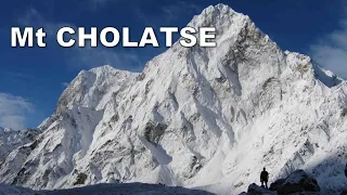 Mt Cholatse · North Face Expedition