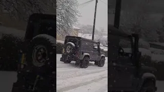 car carnage in the snow leeds 2021 land rover