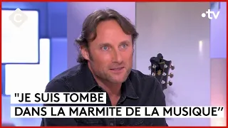 Chris Stills, la musique en héritage - C à Vous - 18/04/2024