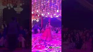 Pakistani Wedding Dance || Pakistani Mehndi Function Dance