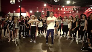 Drake in feeling of love (Kiki) ..dance Matt steffanina & Megan bottan