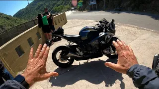 Honda cb 300 F Camino de Montaña